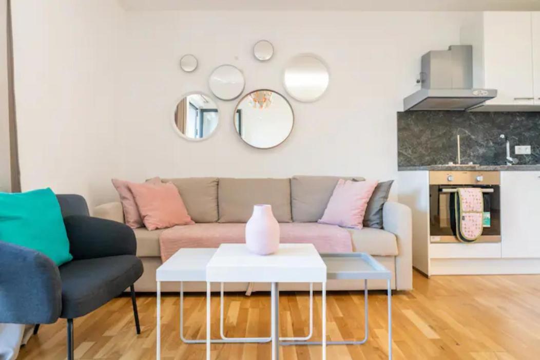 Near Lake Fully Furnished Beautiful Apartment Βιέννη Εξωτερικό φωτογραφία